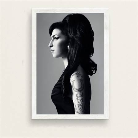 Black and white Amy Winehouse canvas