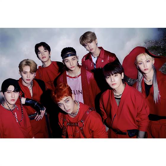 Stray Kids in red canvas