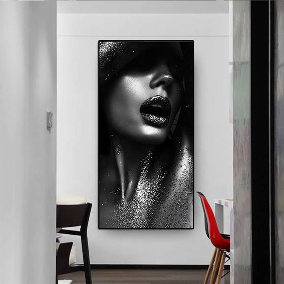 Black and white beauty canvas