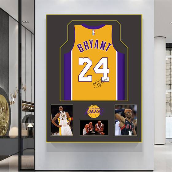 Kobe Bryant jersey  24 canvas