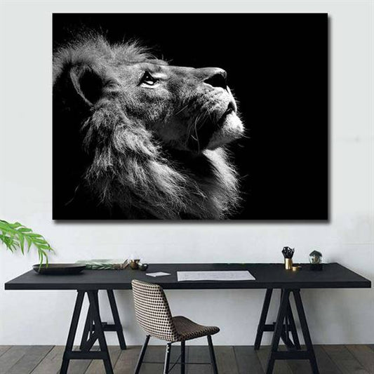 Lion - Black and white canvas