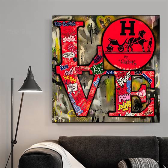 Love - graffiti art (red) canvas