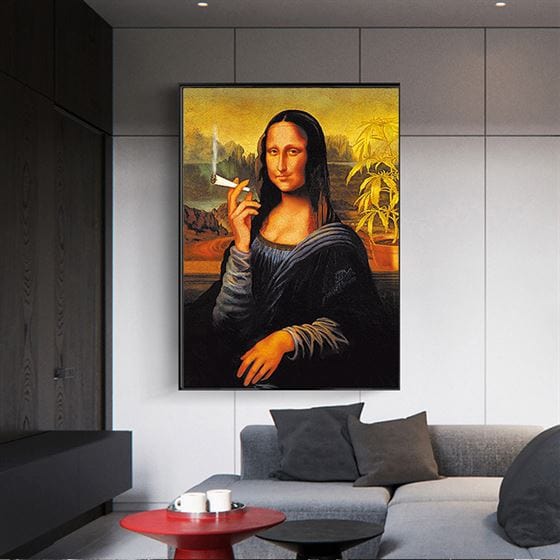 Mona Lisa smoking canvas