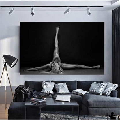 Nude woman canvas